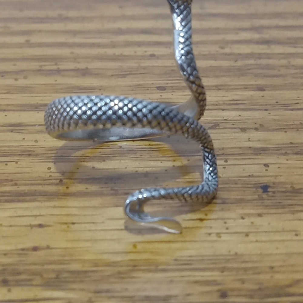 Sterling silver snake ring (Adjustable) - Picture 3 of 4
